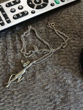 Silver Cat Silhouette Necklace for Women - Sleek Silver Pendant